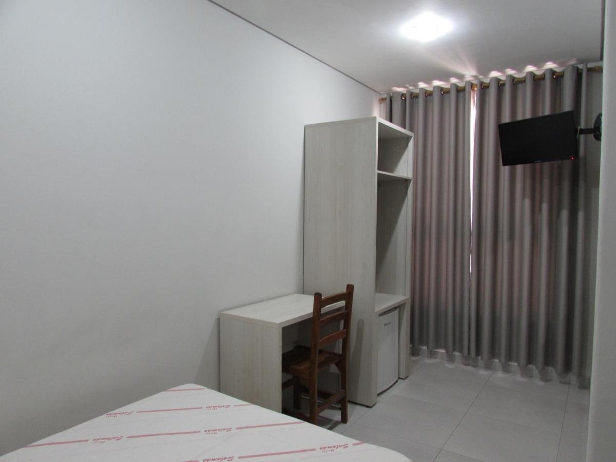 סאו פאולו Hotel Salomao - Proximo A 25 De Marco, Bom Retiro, Bras E Rua Santa Efigenia, A 2 Minutos Do Mirante Sampa Sky E Pista De Skate Anhangabau מראה חיצוני תמונה