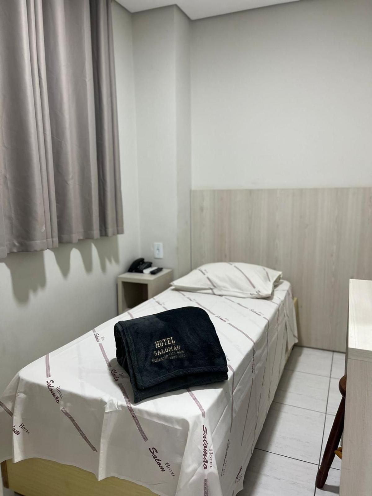 סאו פאולו Hotel Salomao - Proximo A 25 De Marco, Bom Retiro, Bras E Rua Santa Efigenia, A 2 Minutos Do Mirante Sampa Sky E Pista De Skate Anhangabau מראה חיצוני תמונה