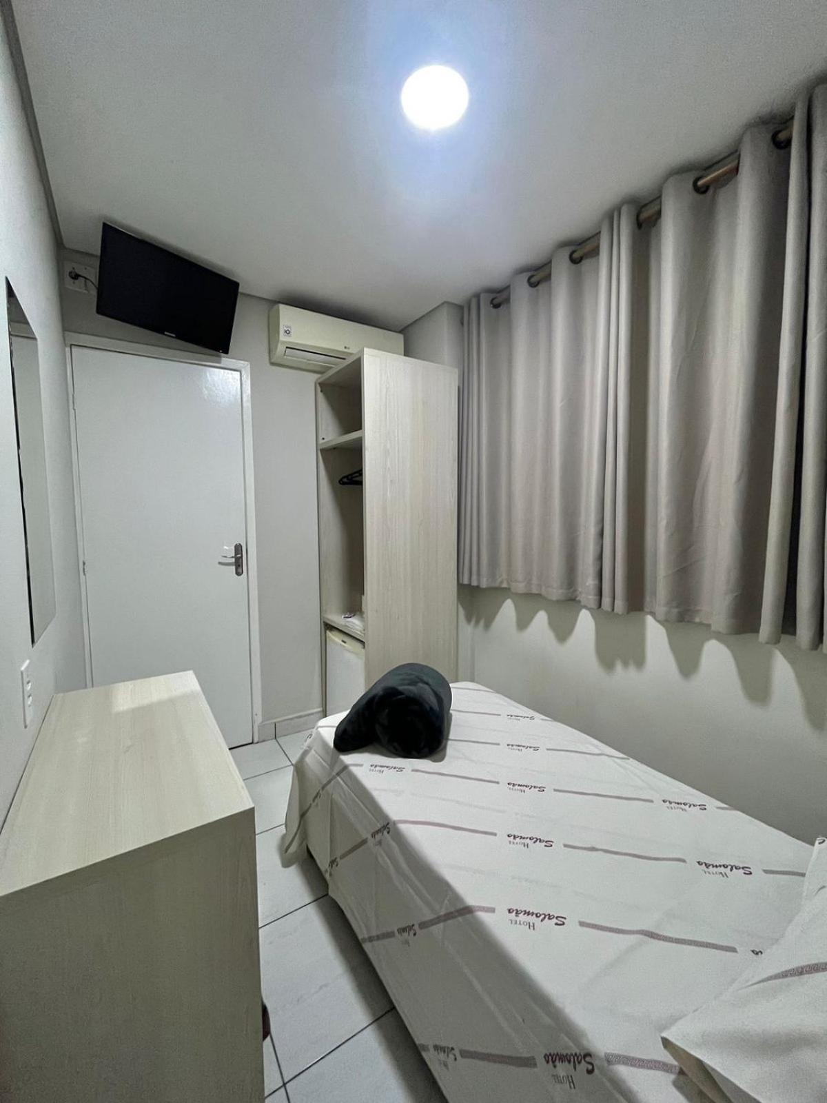 סאו פאולו Hotel Salomao - Proximo A 25 De Marco, Bom Retiro, Bras E Rua Santa Efigenia, A 2 Minutos Do Mirante Sampa Sky E Pista De Skate Anhangabau מראה חיצוני תמונה