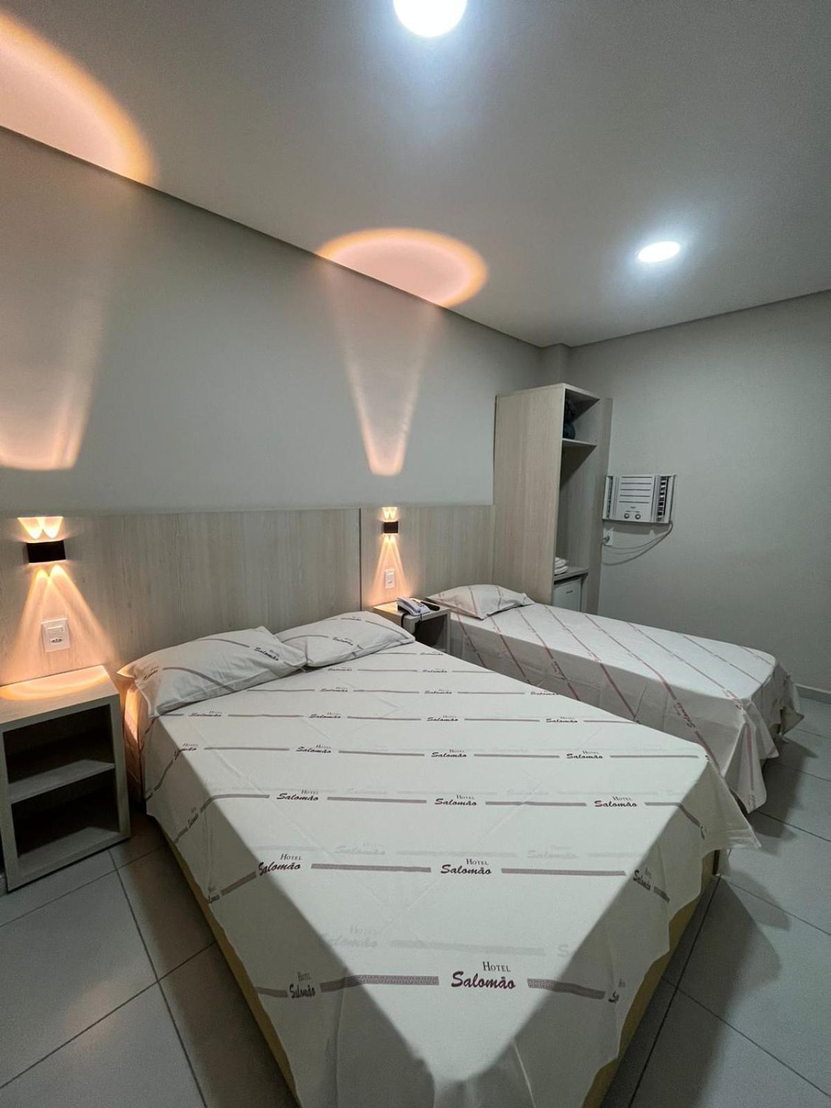 סאו פאולו Hotel Salomao - Proximo A 25 De Marco, Bom Retiro, Bras E Rua Santa Efigenia, A 2 Minutos Do Mirante Sampa Sky E Pista De Skate Anhangabau מראה חיצוני תמונה