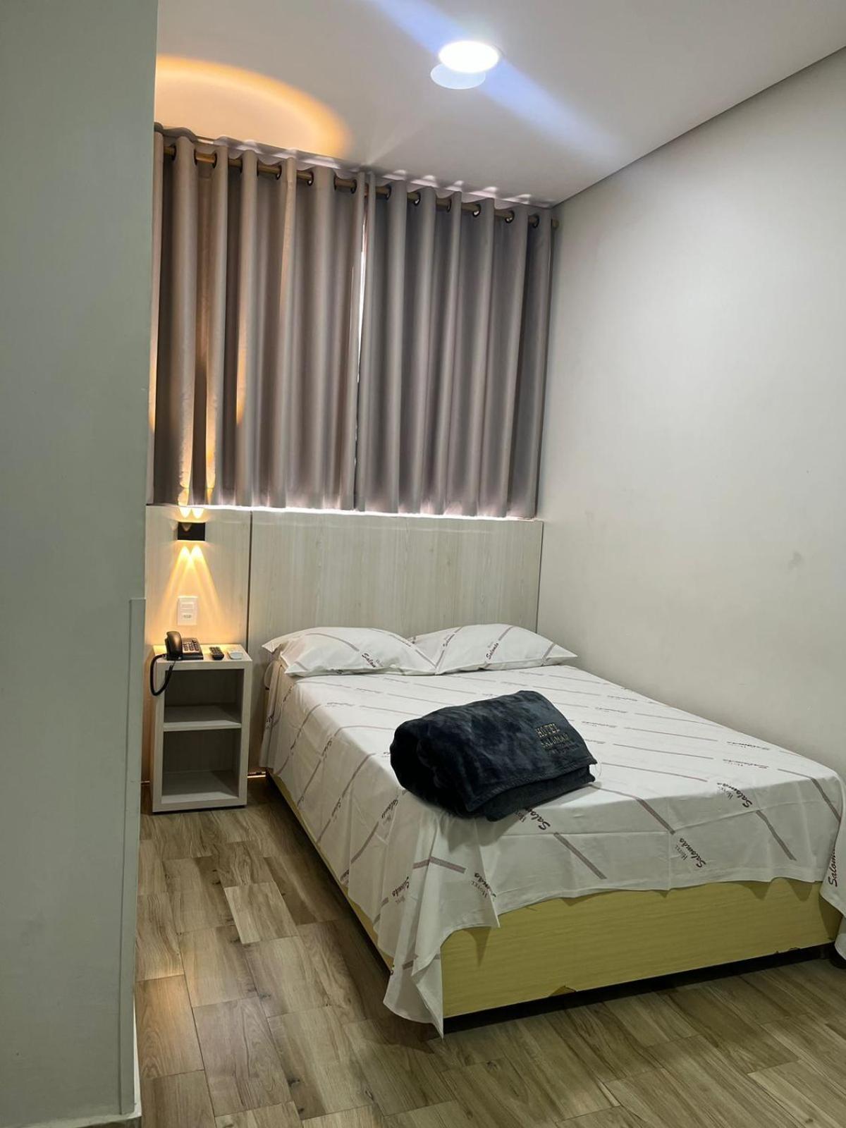 סאו פאולו Hotel Salomao - Proximo A 25 De Marco, Bom Retiro, Bras E Rua Santa Efigenia, A 2 Minutos Do Mirante Sampa Sky E Pista De Skate Anhangabau מראה חיצוני תמונה