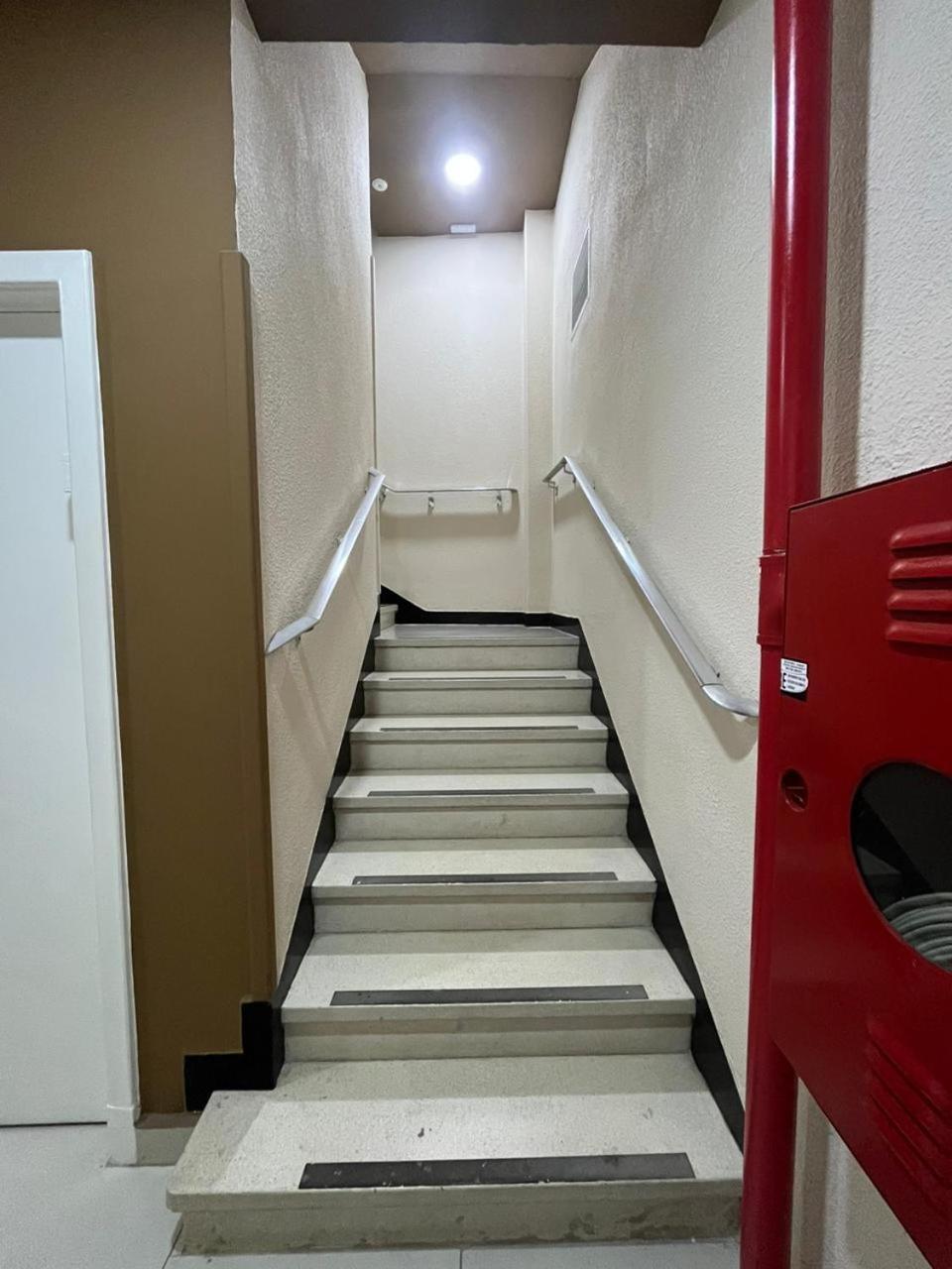 סאו פאולו Hotel Salomao - Proximo A 25 De Marco, Bom Retiro, Bras E Rua Santa Efigenia, A 2 Minutos Do Mirante Sampa Sky E Pista De Skate Anhangabau מראה חיצוני תמונה