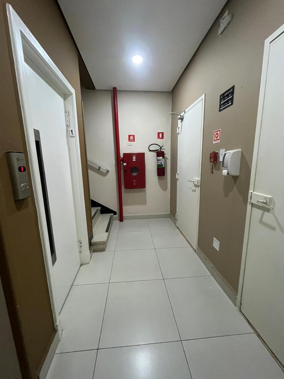 סאו פאולו Hotel Salomao - Proximo A 25 De Marco, Bom Retiro, Bras E Rua Santa Efigenia, A 2 Minutos Do Mirante Sampa Sky E Pista De Skate Anhangabau מראה חיצוני תמונה